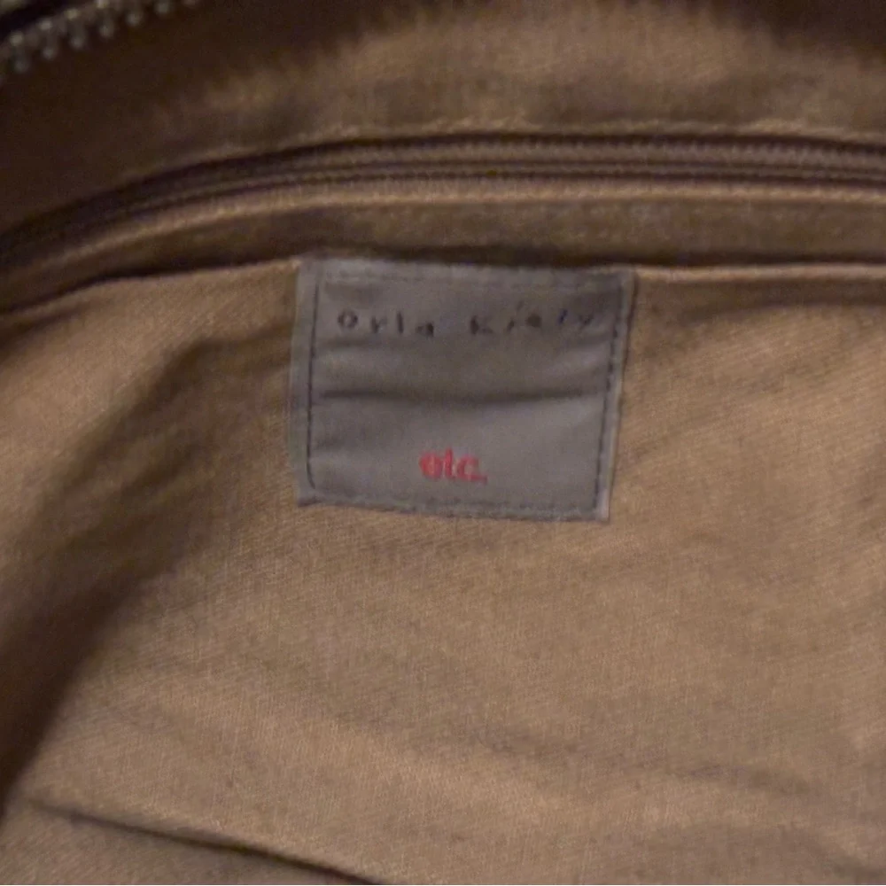 Orla Kiley Shoulder Bag - Picture 6 of 8